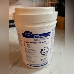Diversey Accel INTERvention Wipes